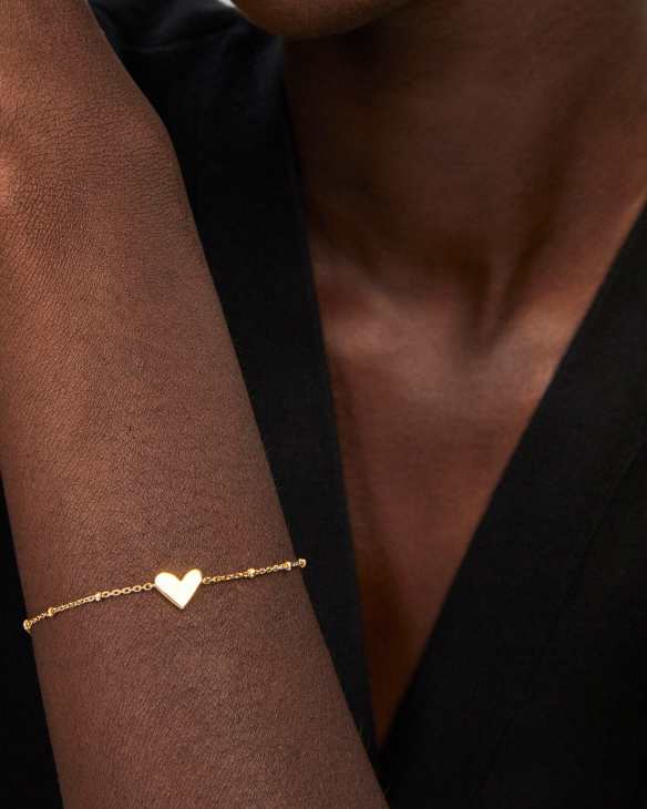 Ari Heart Delicate Chain Bracelet in 18k Yellow Gold Vermeil