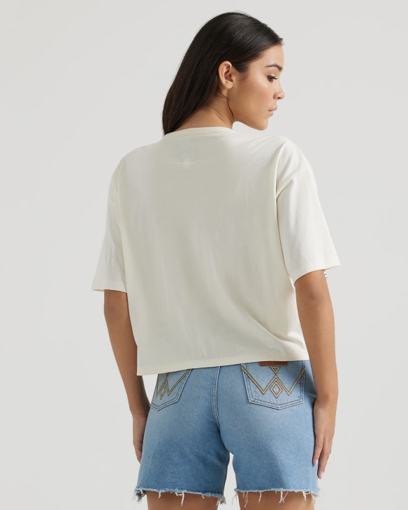 Wrangler® x Yellow Rose by Kendra Scott Boxy Crop Tee in Vanilla Ice